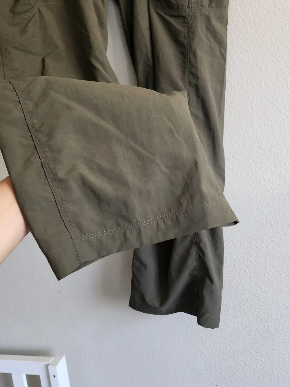 The North Face Mens Large Olive Green Stow Pocket Nylon Hiking Cargo Pants - Picture 7 of 12